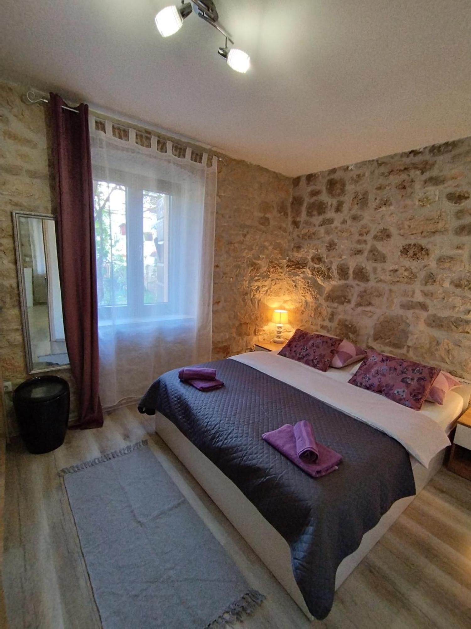 Apartmani Memic 100 M Do Plaze, Apartments Memic Only 100M From Beach Poreč Exteriör bild